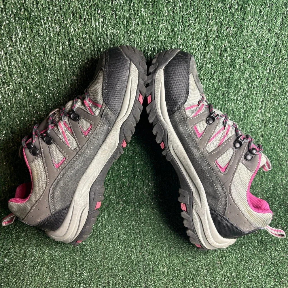 Bearpaw Juniper Lo Waterproof Hiking Trail Outdoorsy Walking Shoe Grey Women 9.5